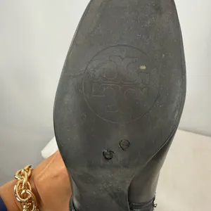 Vintage Y2K Tory Burch Leather Gold Logo Knee High Heeled Boots in Black Size‎ 7 thumbnail 12