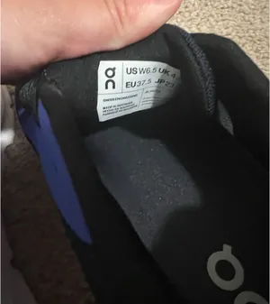 On Cloud Running Shoes Women’s thumbnail 5