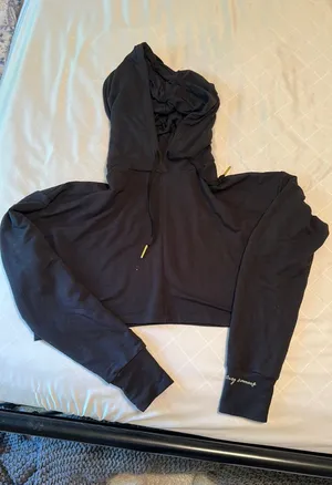 Gymshark Cropped Hoodie thumbnail 1