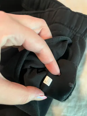 lululemon scuba jogger size M thumbnail 3