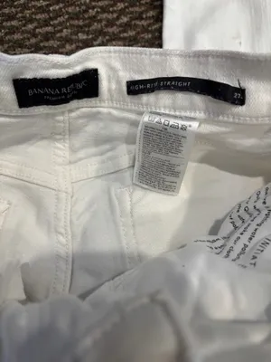Banana Republic white straight leg jeans size 27 thumbnail 4