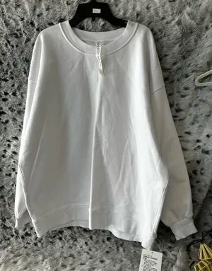 1039. Lululemon perfectly oversized crew sz 8. Nwt thumbnail 1