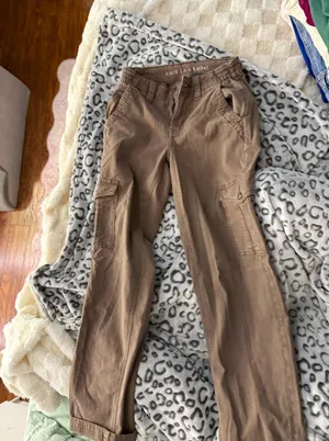 American Eagle Cargo Pants thumbnail 1