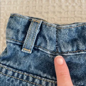 AMERICAN APPAREL Jeans Denim High Rise Cotton Shorts Cuffed Hem Size 24 *Altered thumbnail 4