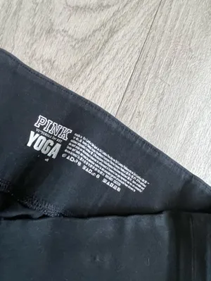 PINK Victoria's Secret Black High-Rise Leggings thumbnail 2