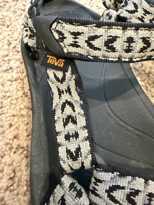 Teva Sandals thumbnail 2