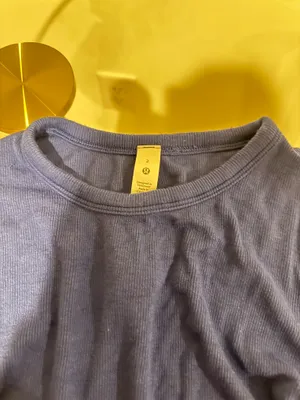 Lululemon Long Sleeve thumbnail 2