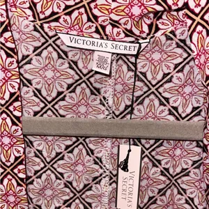 Victoria’s Secret Kimono Beach Cover Up thumbnail 3