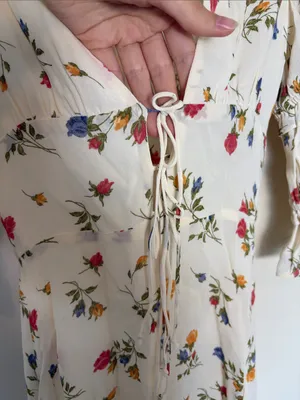 Reformation Alison Dress - Size 2 floral print ivory thumbnail 7