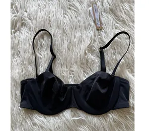 Skims Smoothing Intimates Strapless Bra Onyx Size 34A thumbnail 4