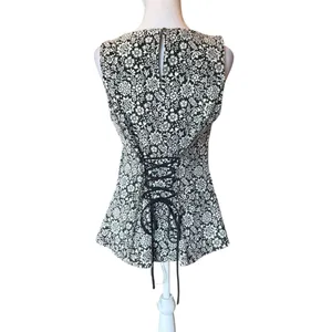 Anthropologie Corseted Jacquard Top Womens Size Medium White Black thumbnail 10