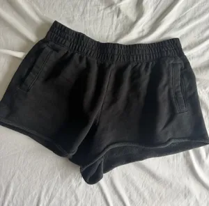 black aerie offline sweat shorts thumbnail 1