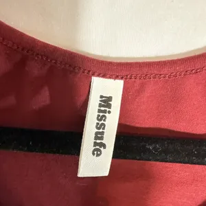 Missufe Maroon Maternity T-Shirt Dress Women's Medium 36" Long Gathered Sides thumbnail 3