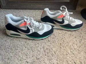 Nike Air Shoes thumbnail 2