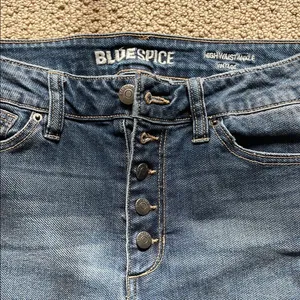 Blue Spice Blue Distressed Junior’s Jeans thumbnail 2