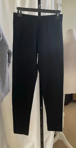 Women's Aeropostale Black Leggings Size S thumbnail 1
