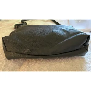 GH Bass Pebbled Leather Purse Dark Green Slouchy Crossbody Adjustable Strap thumbnail 8