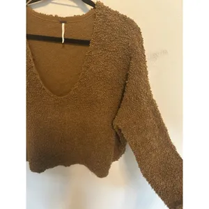 Free People Fuzzy Popcorn V-Neck Sweater Size Large Cropped Slouchy Boho Casual thumbnail 7
