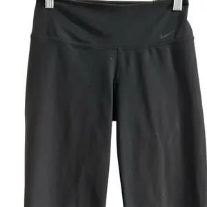 Nike Women's XS Black Cropped Athletic Pants Dri-FIT Yoga Gym‎ Casual thumbnail 2