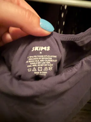 SKIMS Bodysuit Fits Everybody thumbnail 2