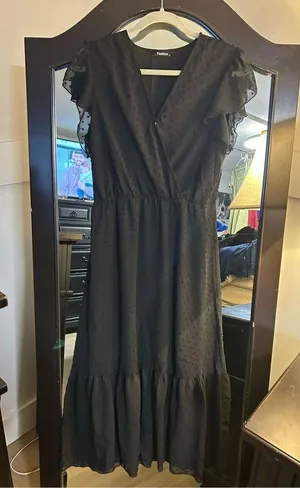 NEW Swiss Dot Wrap V Neck Cap Sleeve Midi Dress M NO BELT thumbnail 3