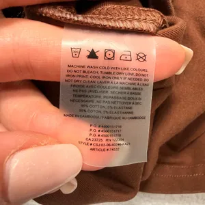 Tna Aritzia Atmosphere High Rise 7 Inch Biker Shorts Copper Brown Small CSJ FA21 thumbnail 4