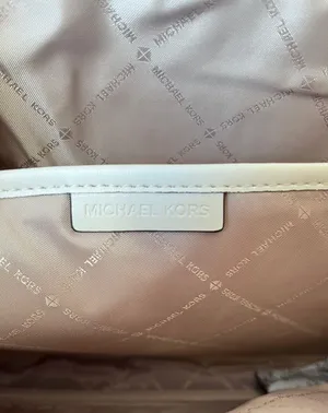 Michael Kors Laptop Case thumbnail 10