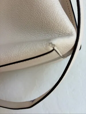 COACH TOWN BUCKET BAG chalk white gold hardware thumbnail 4