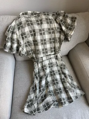 Puff sleeve plaid dress thumbnail 4