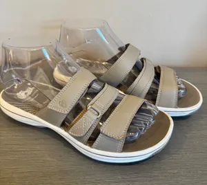 Cloudsteppers by Clark Sandals Adjustable beige brown‎ Slide Women's Sz 6 thumbnail 1