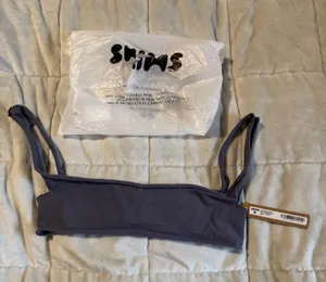 SKIMS Raw Edge Intimates Micro Scoop Bralette thumbnail 1