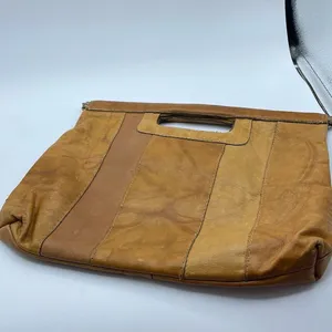 Vintage boho Leather Made in Hong Kong top handle bag. thumbnail 5