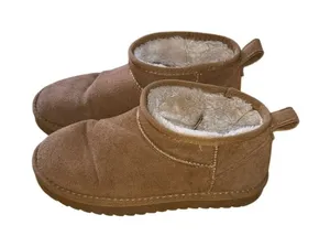 Cushionaire Womens Chestnut Brown Faux Suede Faux Fur Mini Ankle Boots Size 6.5M thumbnail 1