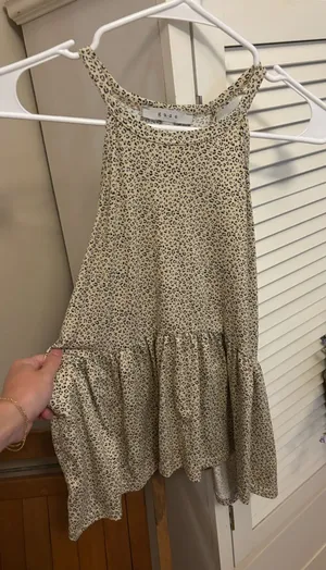 Boutique Top thumbnail 2