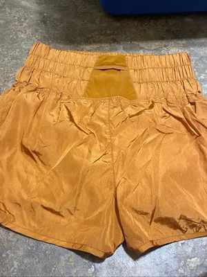 Free People the way home shorts. Size small & Medium thumbnail 5