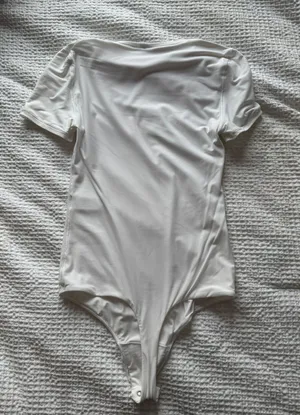 smoothez bodysuit thumbnail 3