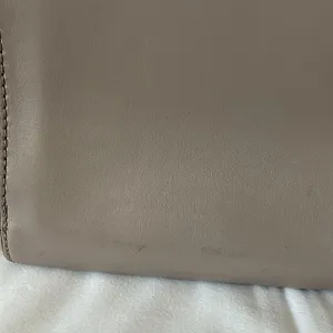 Kate Spade Authentic Gorgeous Light Gray/Taupe Leather Bag Purse 🌺🌺 thumbnail 15