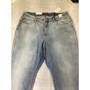 Judy Blue Women 18W Mid Rise Bootcut Jeans Light Wash Side Slit JB82552LT-PL‎ thumbnail 2