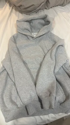 Aritzia Xs grey hoodie. Sweat fleece thumbnail 1