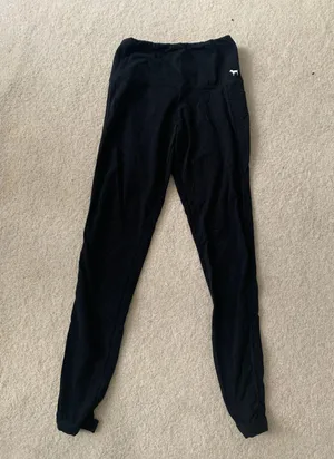 PINK - Victoria's Secret Yoga Leggings thumbnail 1