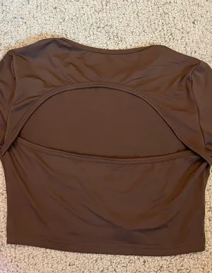 Amazon Cut out cropped long sleeve thumbnail 2