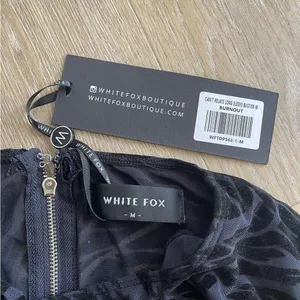 NWT White Fox thumbnail 3
