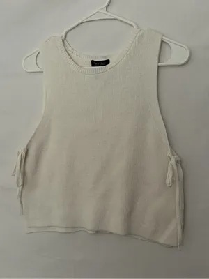 White House Black Market Sweater Vest Small Off White Side Tie Sleeveless(A919) thumbnail 3