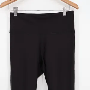 Old Navy Active PowerSoft High Rise Go Dry Leggings Black‎ Size L Stirrup Detail thumbnail 3