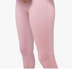 Lululemon Lululemon Wunder Under Crop (High-Rise) *Full-On Luxtreme 21" size 6 thumbnail 2