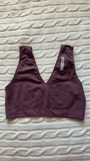 Gymshark Sports Bra thumbnail 2
