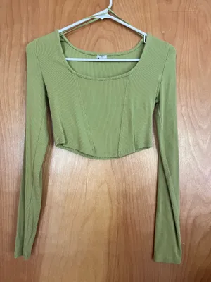 Garage Green Long Sleeve Crop Top thumbnail 1