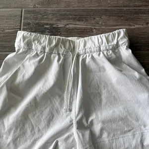 Lululemon Cinchable Waist High Rise Shorts thumbnail 2