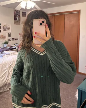 Hollister Dark Green Sweater thumbnail 1