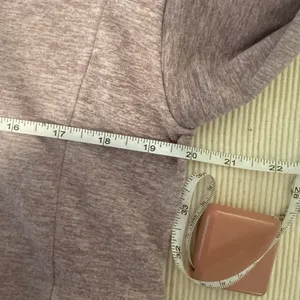 Serene Tangerine Two-Tone Hoodie – Mauve/Gray – Women’s M thumbnail 2